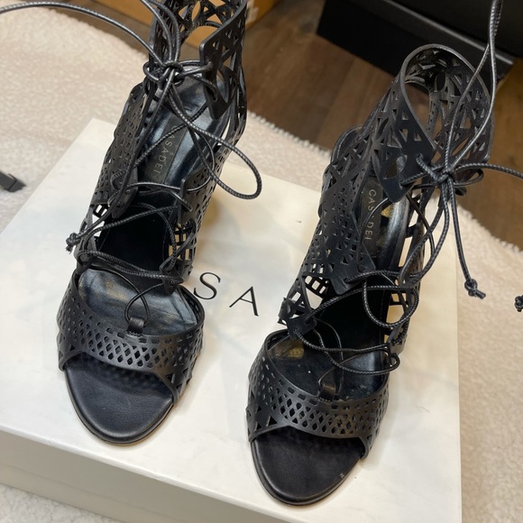 Heels - Picture 2 of 6